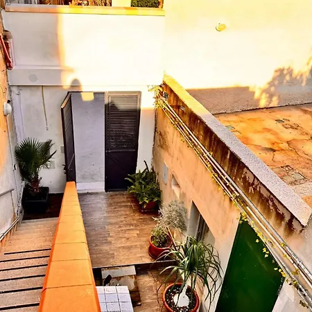 Comfy In Centre Apartment Marsala